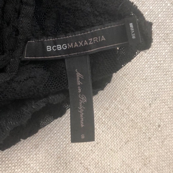 BCBG lace top - Picture 4 of 4